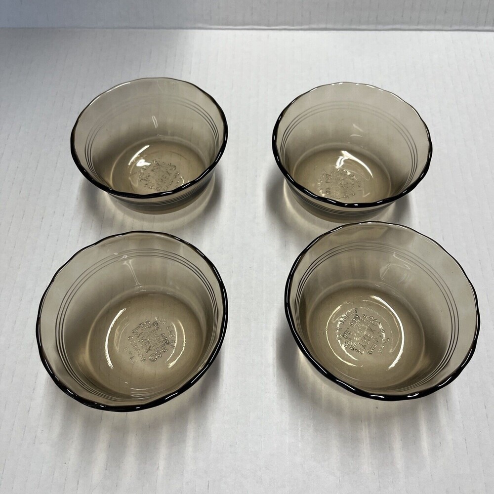 Set of 4 Corning Pyrex Fireside glass custard cups bowls  6 Oz USA